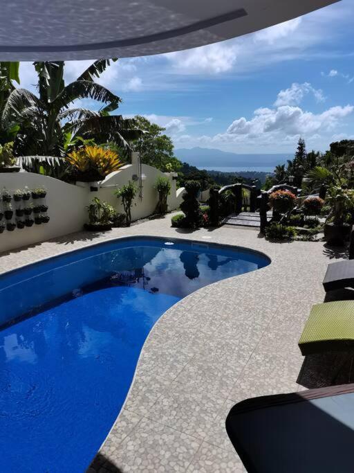 Avana Hills Tagaytay Villa Tagaytay City Buitenkant foto