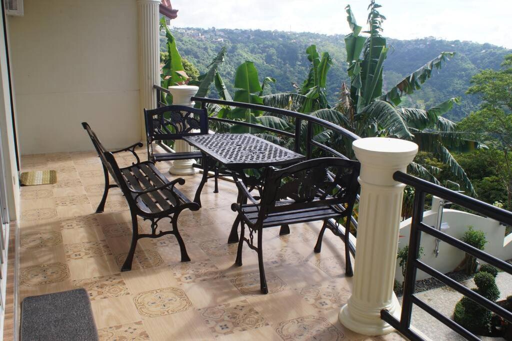 Avana Hills Tagaytay Villa Tagaytay City Buitenkant foto