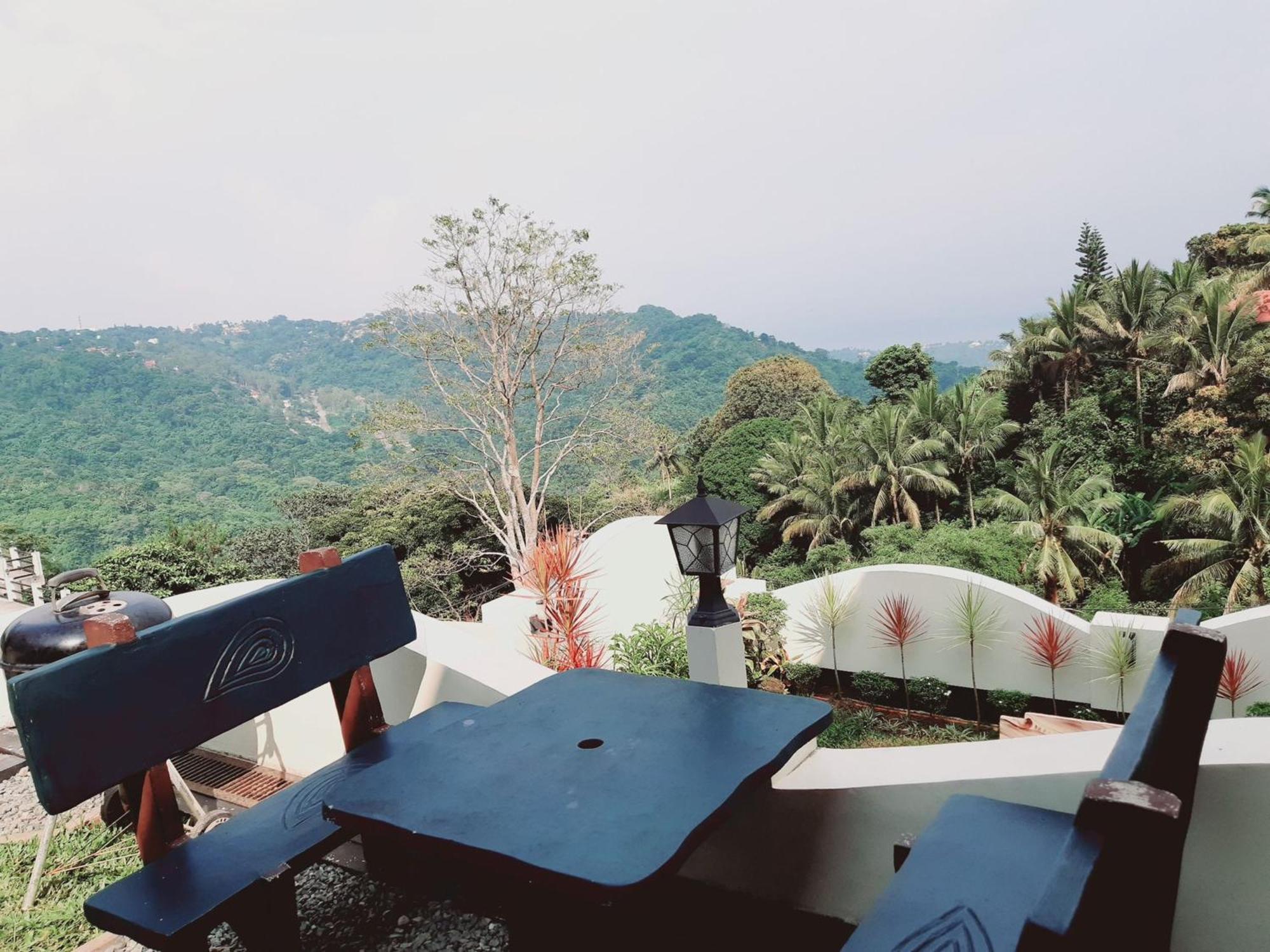 Avana Hills Tagaytay Villa Tagaytay City Buitenkant foto