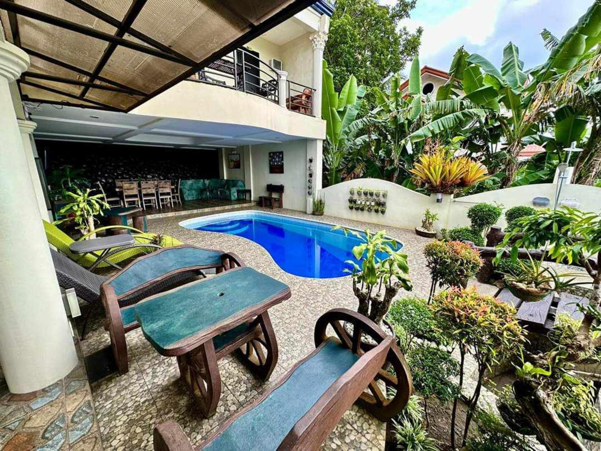 Avana Hills Tagaytay Villa Tagaytay City Buitenkant foto